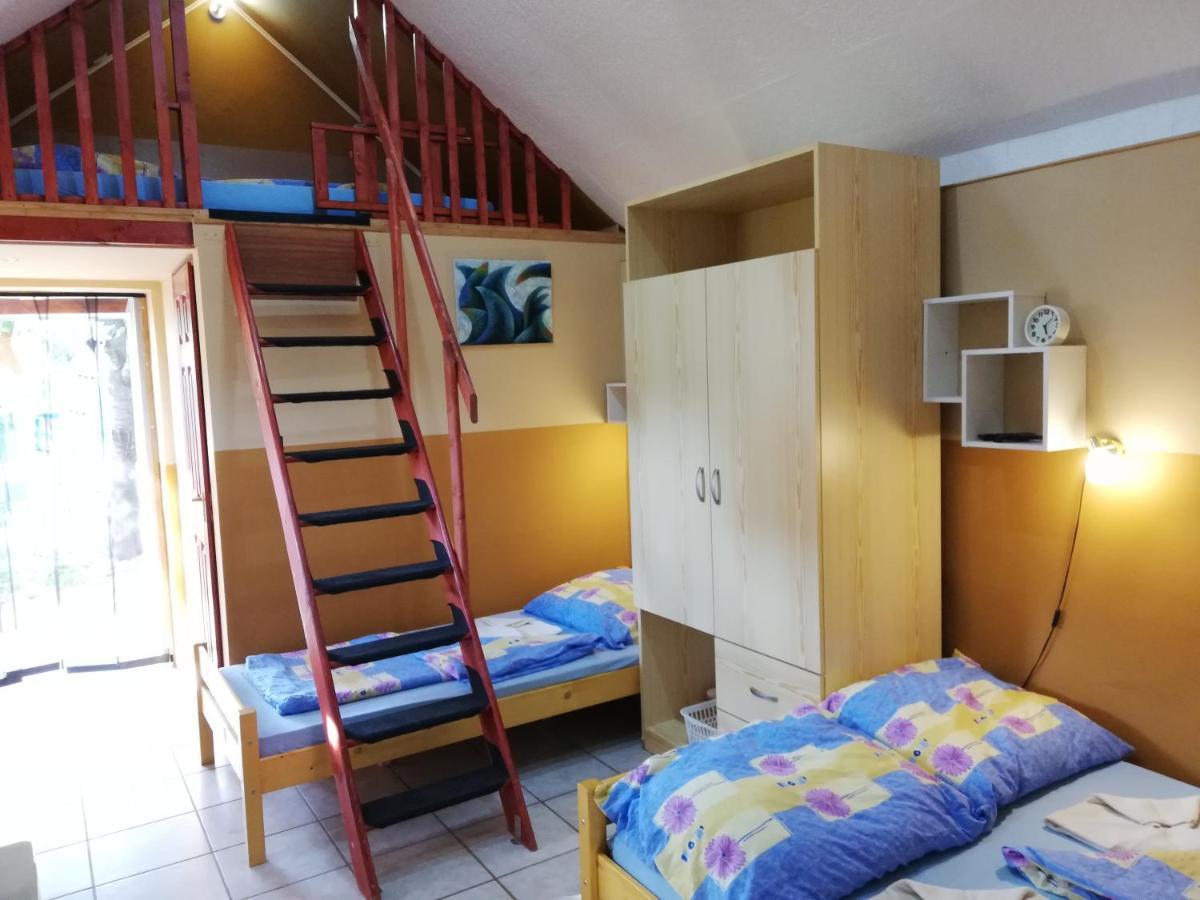 Danieli Holiday Home Штурово Екстер'єр фото